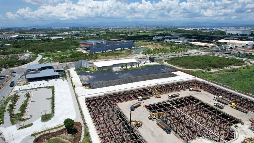 台南親子旅遊|國立臺灣歷史博物館 南科悦揚 安南區 永康區 商圈美食 亞太國際棒球訓練中心 史博館特區 - 第44張圖 台南親子旅遊|國立臺灣歷史博物館 南科悦揚 安南區 永康區 商圈美食 亞太國際棒球訓練中心 史博館特區