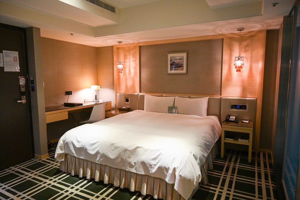 台中住宿推薦｜世聯商旅 城市美術館 商務旅遊住宿推薦 文心商圈餐廳美食