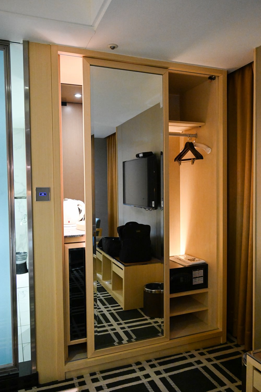 台中住宿推薦｜世聯商旅 城市美術館 商務旅遊住宿推薦 文心商圈餐廳美食