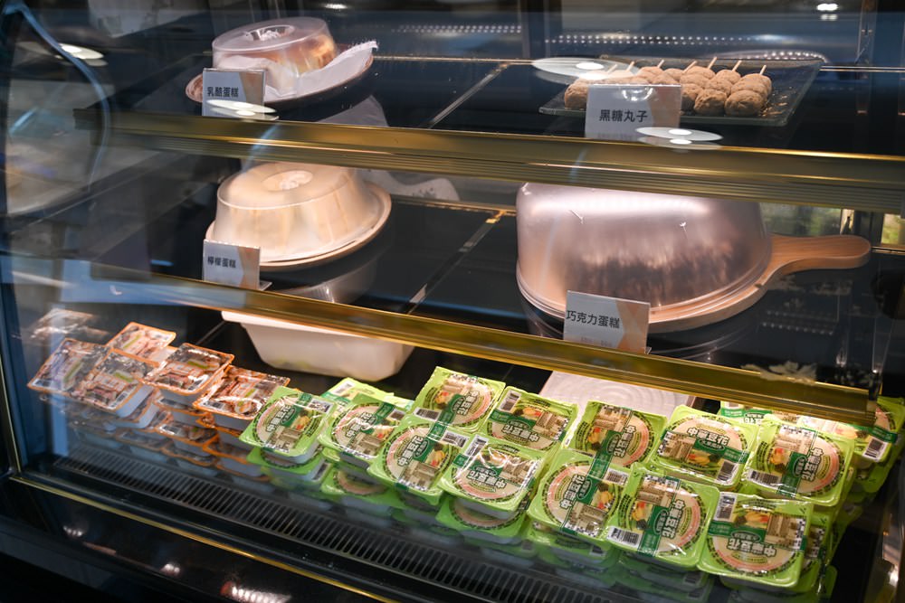 高雄鳳山吃到飽|喜憨兒創作料理 美味無限餐廳 百道精緻料理 現點現做 當月壽星獨享優惠 - 第18張圖 高雄鳳山吃到飽|喜憨兒創作料理 美味無限餐廳 百道精緻料理 現點現做 當月壽星獨享優惠