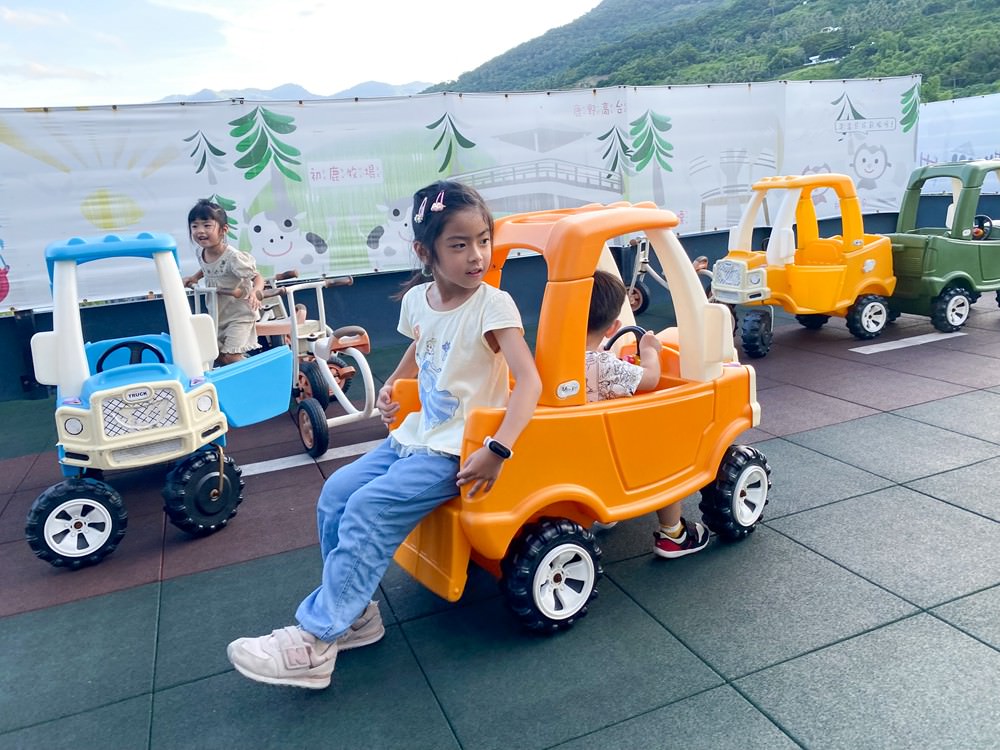 台東住宿推薦｜太陽升起的地方 太麻里曙光渡假 初鹿之境 夜探小野柳 排灣族部落豐收祭 太麻里平交道 多良車站 三天兩夜家族親子旅遊