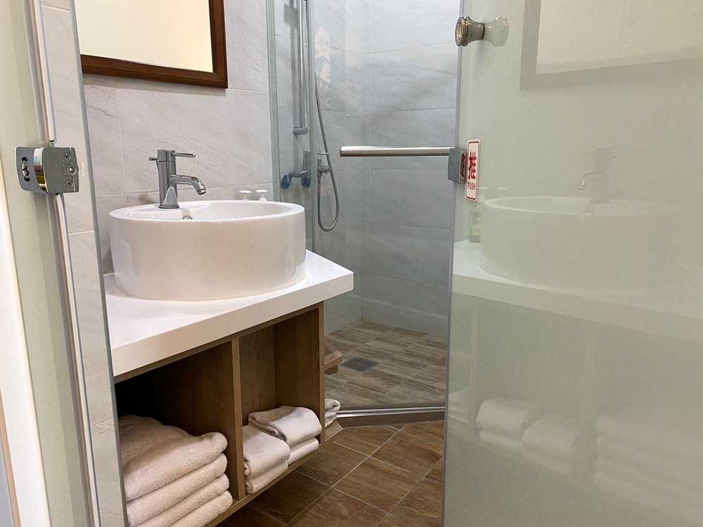 台東住宿推薦|鐵道旅驛追球日誌 無人機光雕音樂會 美娥海鮮必吃 逐浪海景咖啡看海 三天兩夜家族親子旅遊 - 第28張圖 台東住宿推薦|鐵道旅驛追球日誌 無人機光雕音樂會 美娥海鮮必吃 逐浪海景咖啡看海 三天兩夜家族親子旅遊