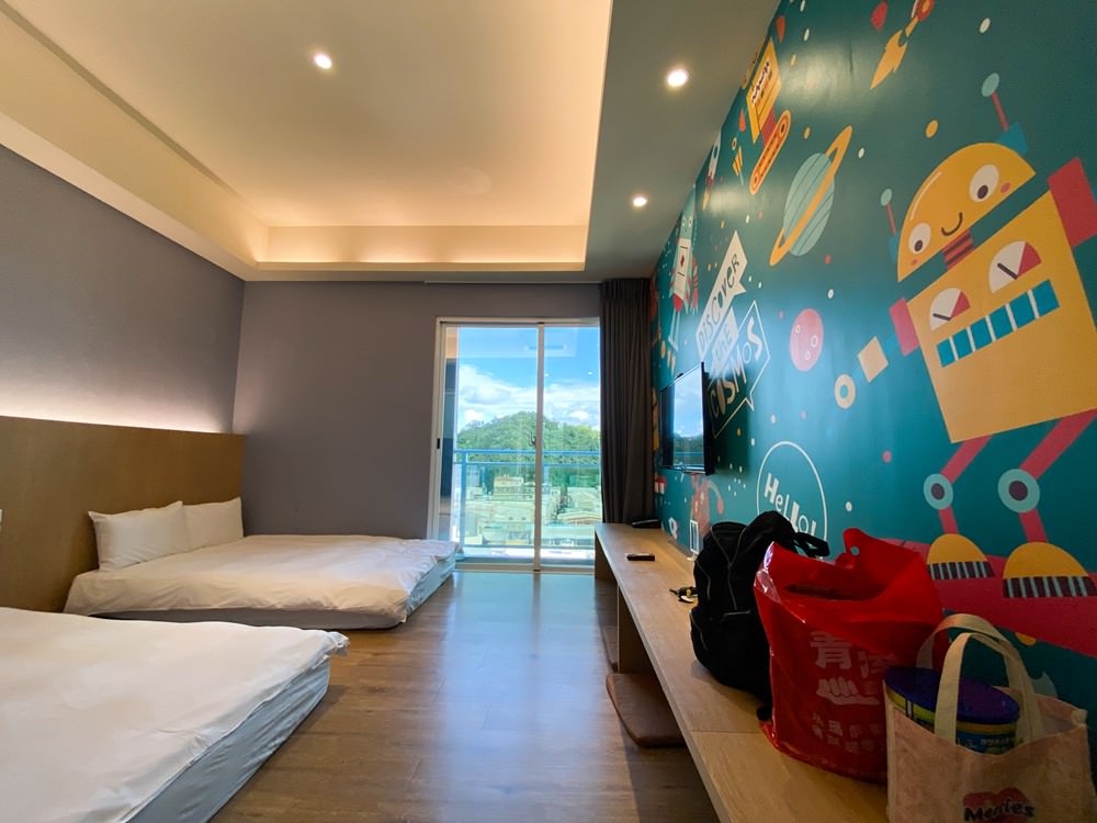 台東住宿推薦|鐵道旅驛追球日誌 無人機光雕音樂會 美娥海鮮必吃 逐浪海景咖啡看海 三天兩夜家族親子旅遊 - 第23張圖 台東住宿推薦|鐵道旅驛追球日誌 無人機光雕音樂會 美娥海鮮必吃 逐浪海景咖啡看海 三天兩夜家族親子旅遊