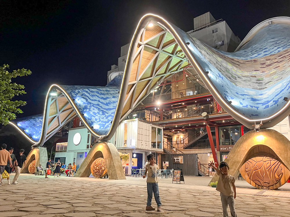 台東住宿推薦｜太陽升起的地方 太麻里曙光渡假 初鹿之境 夜探小野柳 排灣族部落豐收祭 太麻里平交道 多良車站 三天兩夜家族親子旅遊