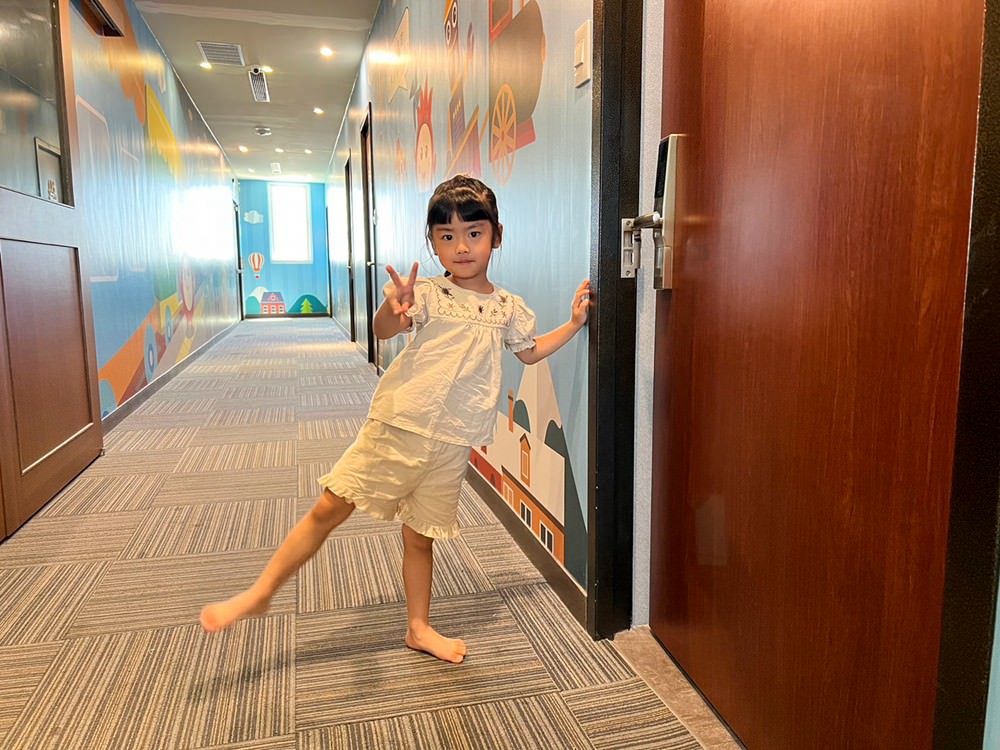 台東住宿推薦|鐵道旅驛追球日誌 無人機光雕音樂會 美娥海鮮必吃 逐浪海景咖啡看海 三天兩夜家族親子旅遊 - 第6張圖 台東住宿推薦|鐵道旅驛追球日誌 無人機光雕音樂會 美娥海鮮必吃 逐浪海景咖啡看海 三天兩夜家族親子旅遊