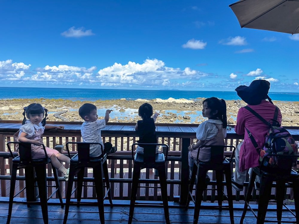 台東住宿推薦|鐵道旅驛追球日誌 無人機光雕音樂會 美娥海鮮必吃 逐浪海景咖啡看海 三天兩夜家族親子旅遊 - 第7張圖 台東住宿推薦|鐵道旅驛追球日誌 無人機光雕音樂會 美娥海鮮必吃 逐浪海景咖啡看海 三天兩夜家族親子旅遊