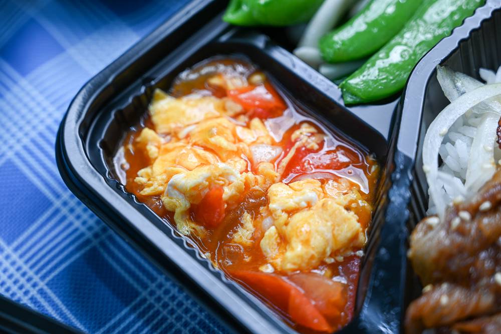 喜憨兒好食便當全新主菜 泰式檸檬魚柳 醬燒松阪豬 激推! 鹽烤鯖魚 竟然只要80元就吃的到!