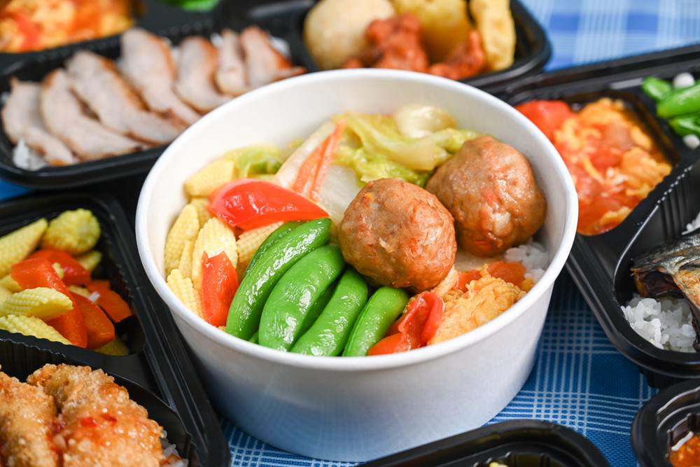 喜憨兒好食便當全新主菜 泰式檸檬魚柳 醬燒松阪豬 激推! 鹽烤鯖魚 竟然只要80元就吃的到!