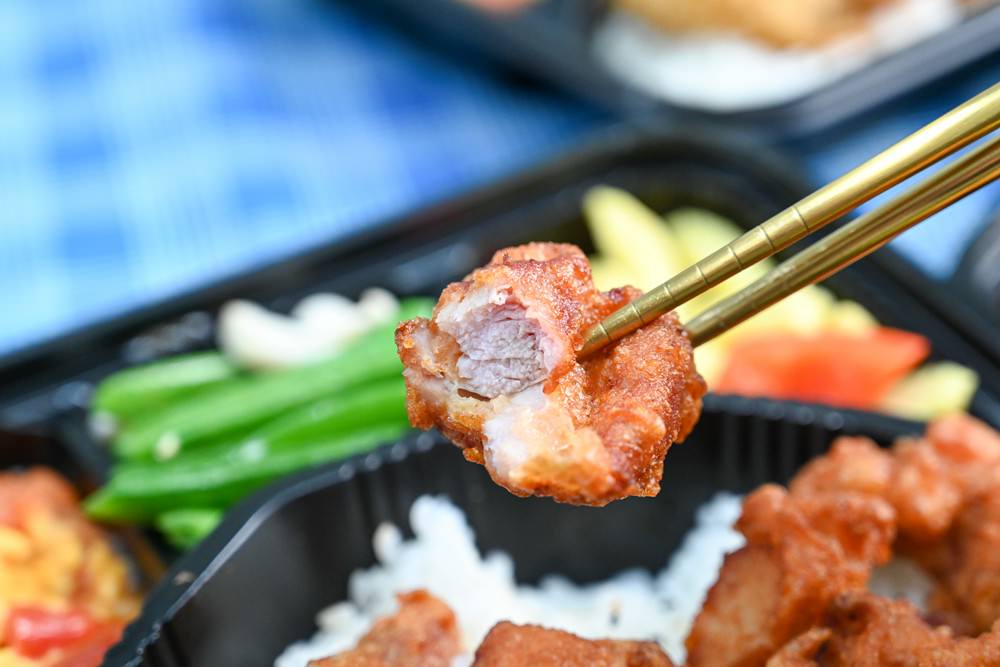 喜憨兒好食便當全新主菜 泰式檸檬魚柳 醬燒松阪豬 激推! 鹽烤鯖魚 竟然只要80元就吃的到!