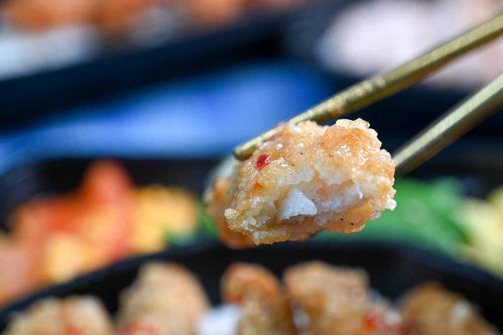 喜憨兒好食便當全新主菜 泰式檸檬魚柳 醬燒松阪豬 激推! 鹽烤鯖魚 竟然只要80元就吃的到!