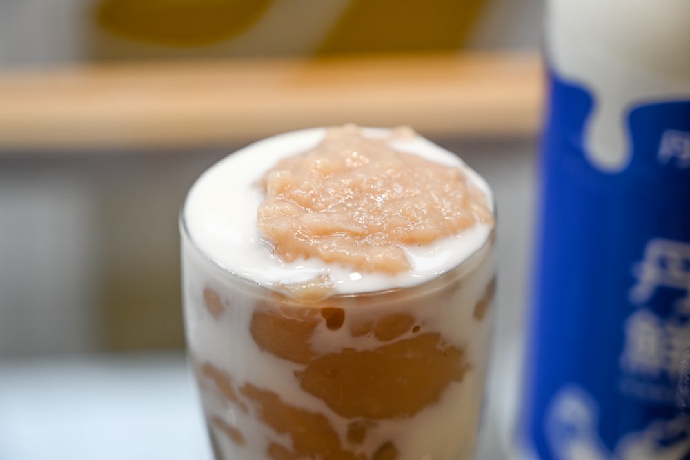 屏東萬丹共學趣｜親子一日旅遊推薦，必吃馬卡龍紅豆餅、萬丹古早味綠蕉美食、臭豆腐配精品咖啡，竹林有機農場羅勒洗顏慕斯DIY、丹醇研選牧場鮮乳!