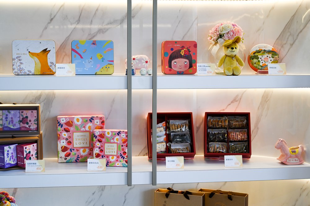 高雄鍋物推薦|喜憨兒鍋物料理 澎湃海陸總匯 六種湯底任選 自助吧 全新裝潢個人鍋 親子友善餐廳 高雄聯萌巨萌角色直擊 - 第26張圖 高雄鍋物推薦|喜憨兒鍋物料理 澎湃海陸總匯 六種湯底任選 自助吧 全新裝潢個人鍋 親子友善餐廳 高雄聯萌巨萌角色直擊