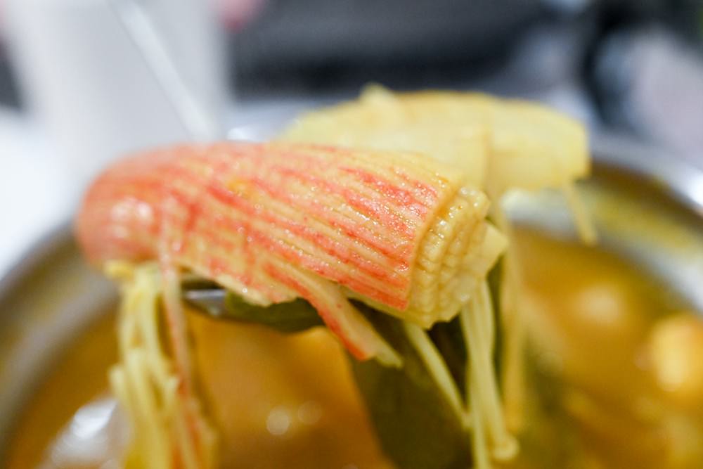 高雄鍋物推薦|喜憨兒鍋物料理 澎湃海陸總匯 六種湯底任選 自助吧 全新裝潢個人鍋 親子友善餐廳 高雄聯萌巨萌角色直擊 - 第37張圖 高雄鍋物推薦|喜憨兒鍋物料理 澎湃海陸總匯 六種湯底任選 自助吧 全新裝潢個人鍋 親子友善餐廳 高雄聯萌巨萌角色直擊