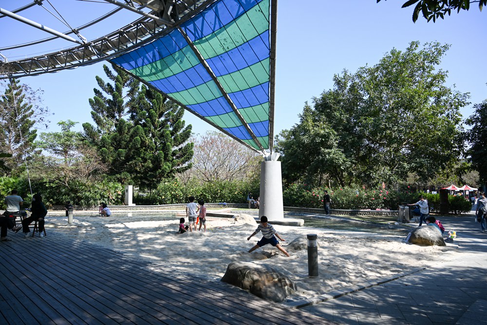 屏東親子旅遊景點｜六堆客家文化園區 客家米食DIY &手洗愛玉，六堆好味緒報名中! 單車漫遊、賞螢露營、遊憩沙坑、小星球兒童館、展覽與文化體驗，讓我們一同走訪六堆好所在!