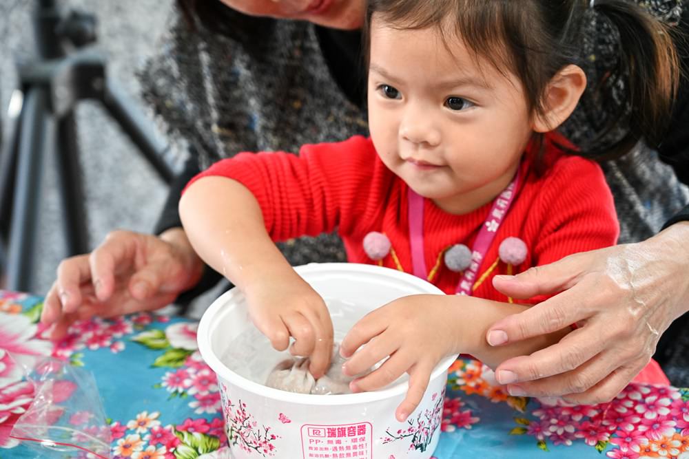 屏東親子旅遊景點｜六堆客家文化園區 客家米食DIY &手洗愛玉，六堆好味緒報名中! 單車漫遊、賞螢露營、遊憩沙坑、小星球兒童館、展覽與文化體驗，讓我們一同走訪六堆好所在!