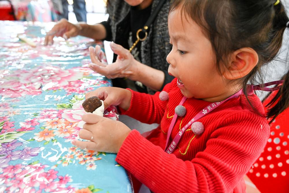 屏東親子旅遊景點｜六堆客家文化園區 客家米食DIY &手洗愛玉，六堆好味緒報名中! 單車漫遊、賞螢露營、遊憩沙坑、小星球兒童館、展覽與文化體驗，讓我們一同走訪六堆好所在!