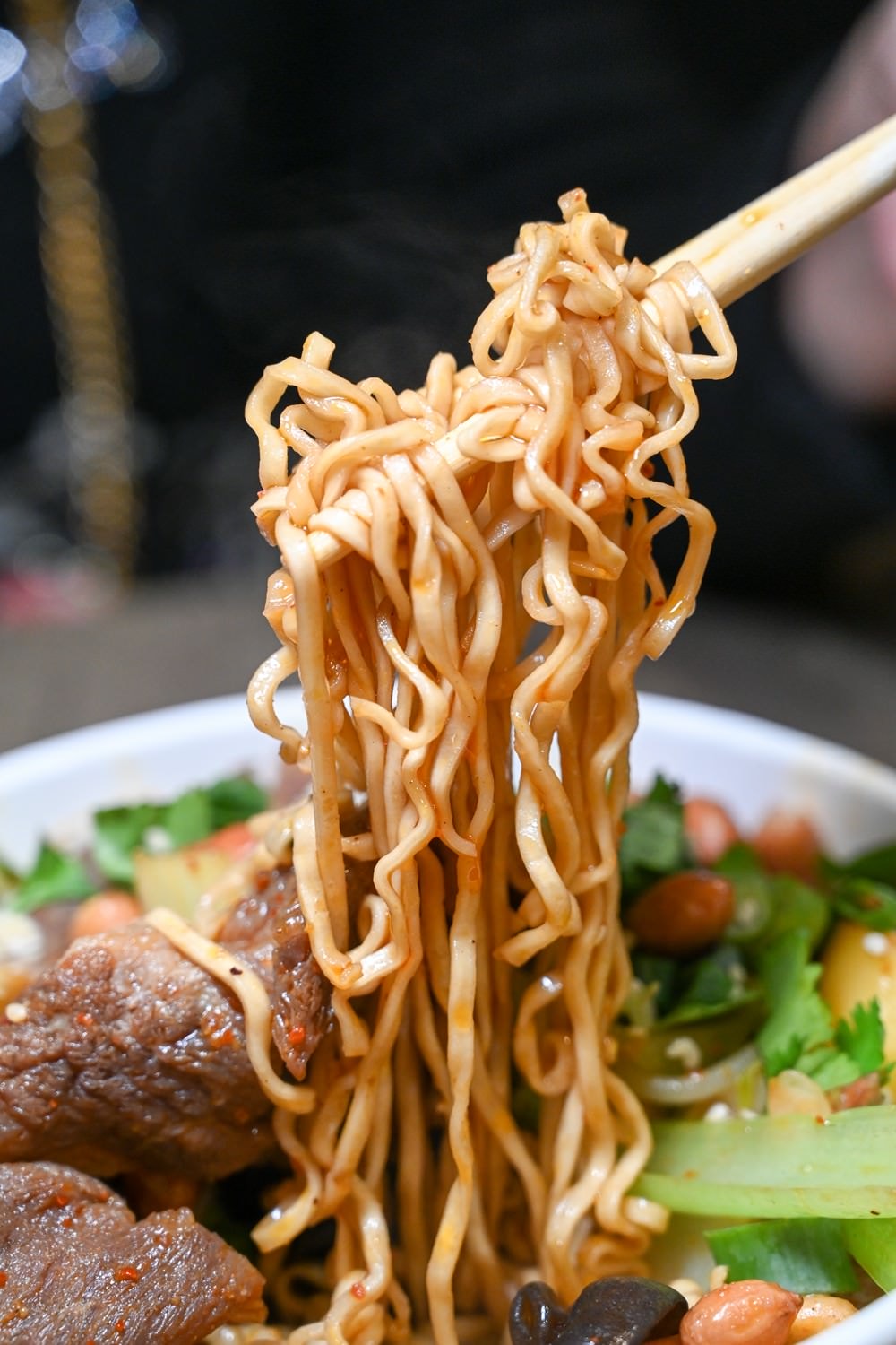 高雄麻辣小吃推薦｜「天府將 麻辣乾鍋」搭秘製酸梅湯最對味! 三民區建工美食，麻辣煲、經典特色小吃，高雄新開幕!