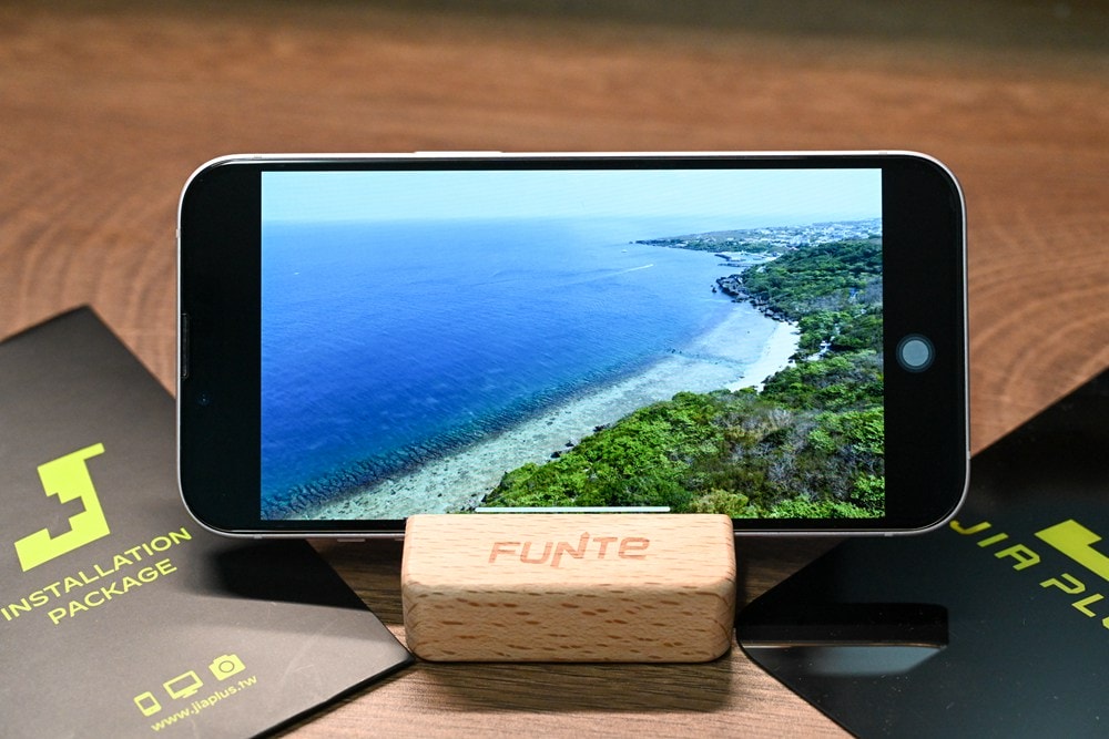 iPhone螢幕保護貼推薦 | 佳佳貼 Jia plus 無色藍光玻璃保護貼 高鋁矽玻璃硬度9H,壓邊實測50KG以上,降低藍光也能維持真實色彩! - 第6張圖 iPhone螢幕保護貼推薦 | 佳佳貼 Jia plus 無色藍光玻璃保護貼 高鋁矽玻璃硬度9H,壓邊實測50KG以上,降低藍光也能維持真實色彩!