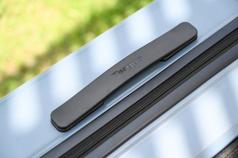 商務拉桿行李箱推薦｜Targus筆電防護登機箱 Pro-Tek®20” 莫蘭迪藍好看到炸，直接帶我入坑!