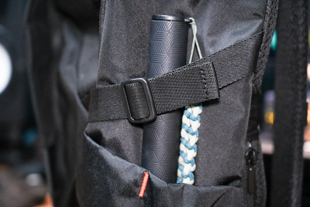 Targus Terra 環保電腦後背包，可收納15-16吋筆電，戶外探索附背包防雨罩，23L日常生活旅行!