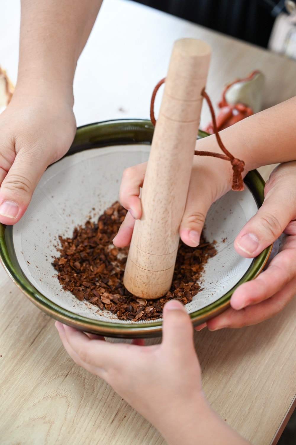 屏東可可巧克力園區半日遊 | 親子摘果體驗、可可冰淇淋&多肉療癒植栽DIY,可可覓境咖啡廳 濃濃可可冰沙、可可風味套餐,屏東旅遊景點半日遊! - 第27張圖 屏東可可巧克力園區半日遊 | 親子摘果體驗、可可冰淇淋&多肉療癒植栽DIY,可可覓境咖啡廳 濃濃可可冰沙、可可風味套餐,屏東旅遊景點半日遊!