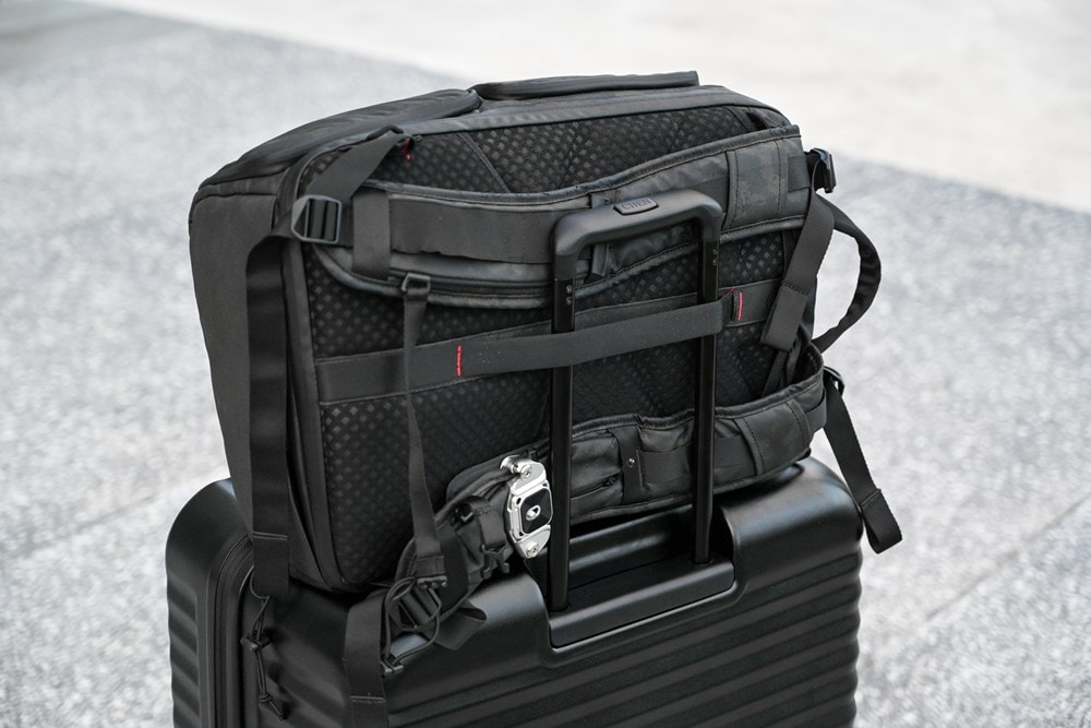 行李箱 登機箱 開箱 | With Me前開上掀波卡箱,五大精選特色強力推薦!行李超能裝、攤開好輕鬆,四天三夜旅行就靠它! - 第4張圖 行李箱 登機箱 開箱 | With Me前開上掀波卡箱,五大精選特色強力推薦!行李超能裝、攤開好輕鬆,四天三夜旅行就靠它!