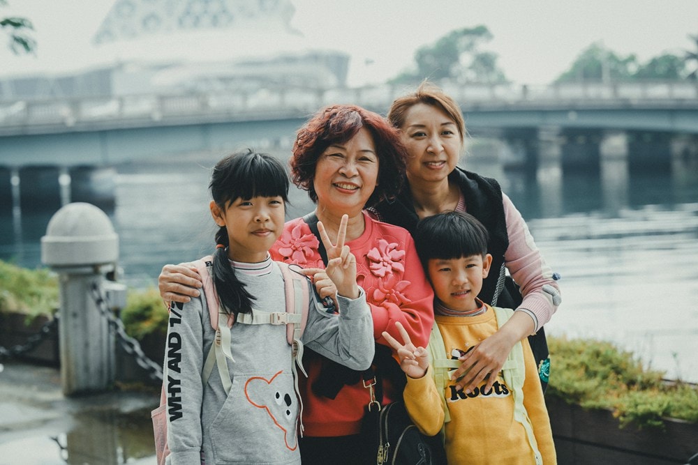 2025高雄冬日遊樂園，那年我們一起追的吉伊卡哇~烏薩其~小八，夜裡漫遊巴黎搭了N次!