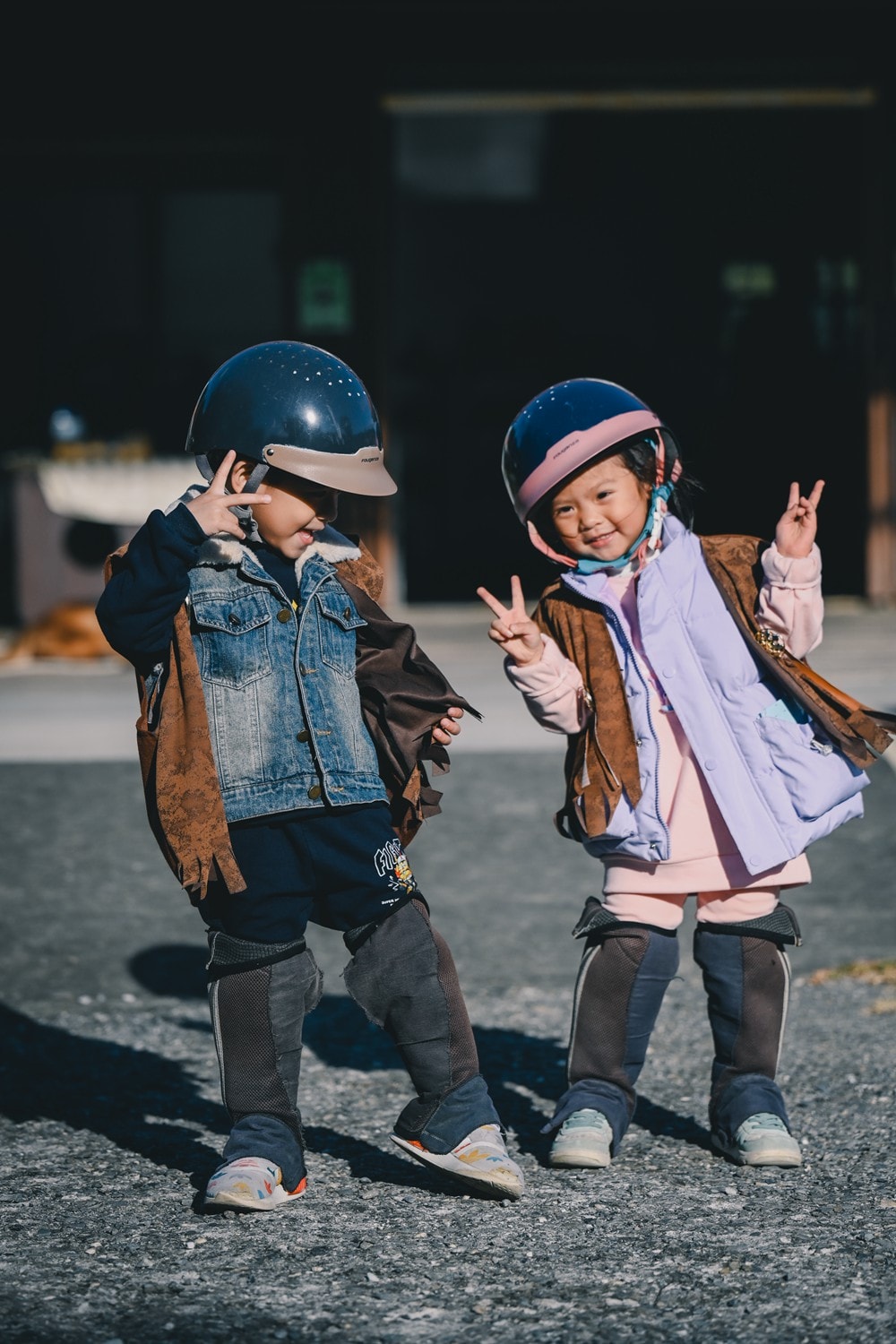 屏東車城一日遊 | 海口看海美術館吹落山風，四重溪悠客馬場騎馬趣，孩子們的戶外旅行體驗!