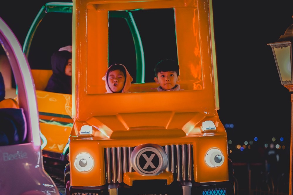 2025高雄冬日遊樂園，那年我們一起追的吉伊卡哇~烏薩其~小八，夜裡漫遊巴黎搭了N次!