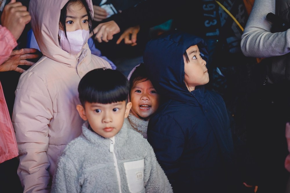 2025高雄冬日遊樂園，那年我們一起追的吉伊卡哇~烏薩其~小八，夜裡漫遊巴黎搭了N次!