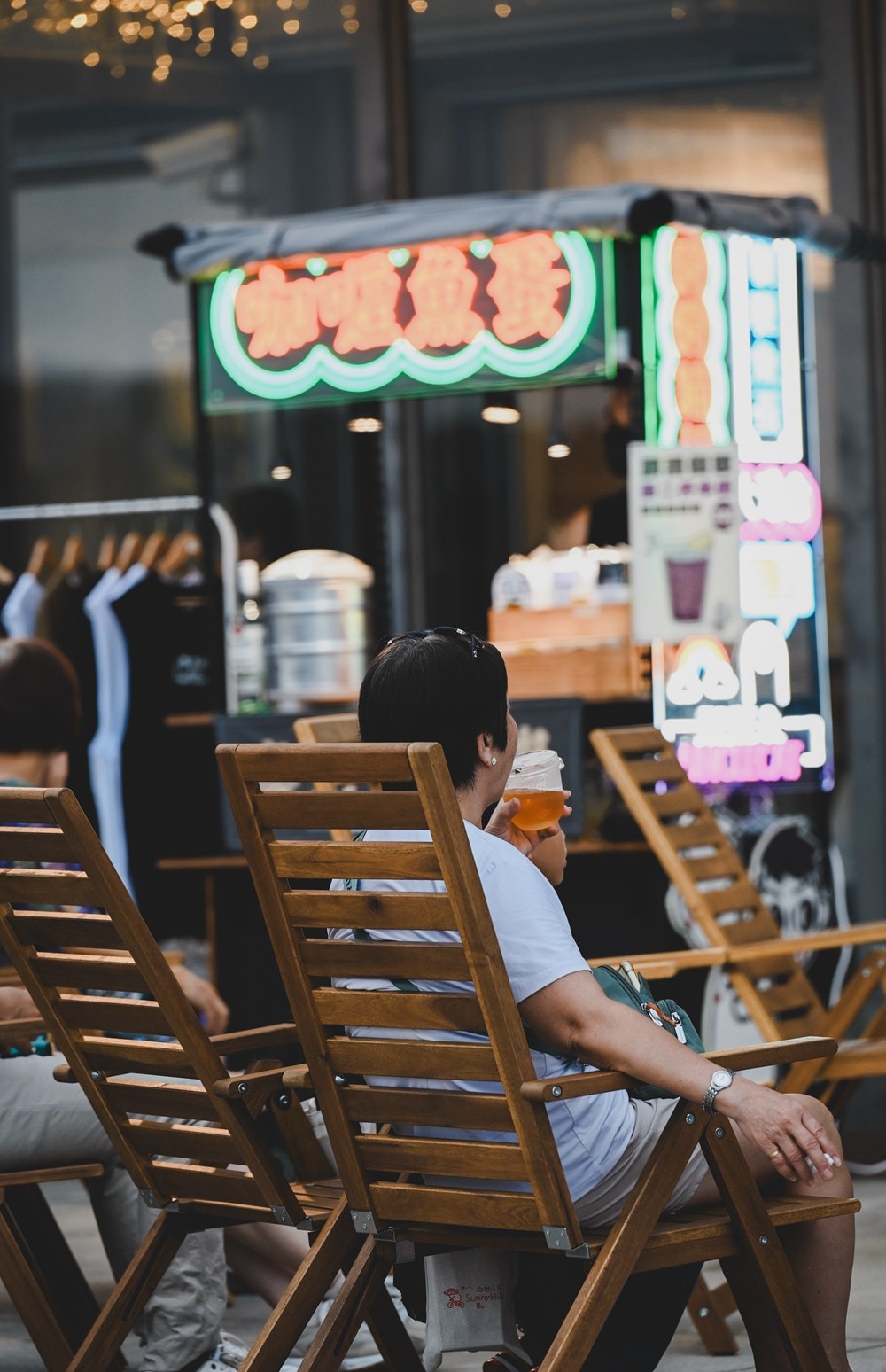 高雄港邊吹起南風BLUES,來去棧貳庫 KW2,療癒慢活在棧貳沐居Hostel、沐光茶庵、倉庫美食與夏日藍調音樂中。 - 第48張圖 高雄港邊吹起南風BLUES,來去棧貳庫 KW2,療癒慢活在棧貳沐居Hostel、沐光茶庵、倉庫美食與夏日藍調音樂中。