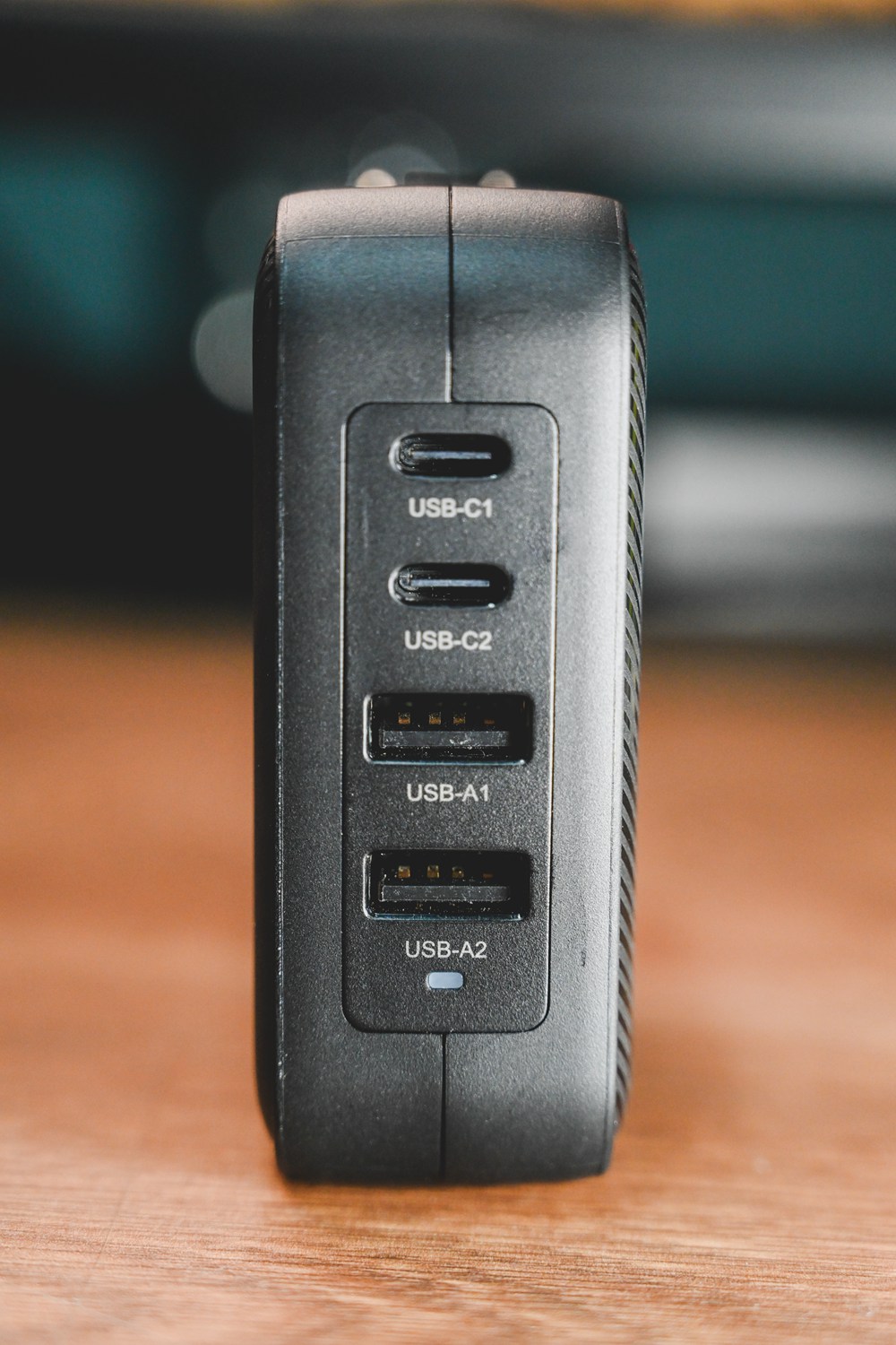 【開箱實測】Targus Powerful 100W 氮化鎵 GaN 充電器 APA109|影像創作者的多設備快充神器 - 第11張圖 【開箱實測】Targus Powerful 100W 氮化鎵 GaN 充電器 APA109|影像創作者的多設備快充神器