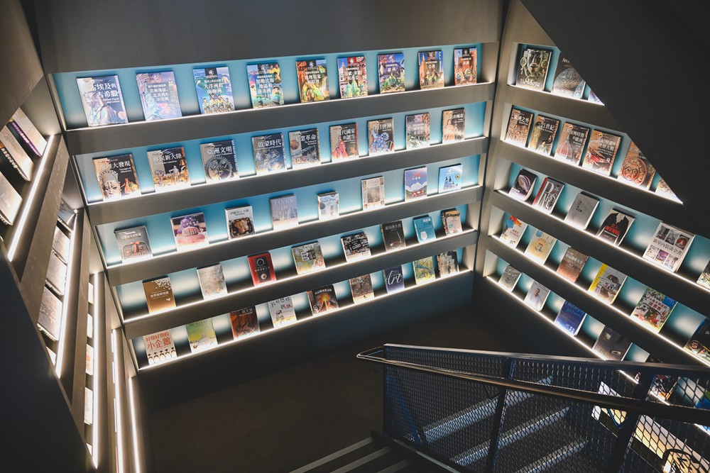 東港&大鵬灣|冬日小旅行 建議行程,在海口城鎮中,感受東港的人文、海味與自然之美! - 第12張圖 東港&大鵬灣|冬日小旅行 建議行程,在海口城鎮中,感受東港的人文、海味與自然之美!