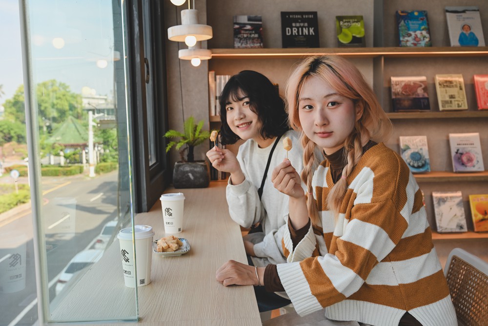 東港&大鵬灣｜冬日小旅行 建議行程，在海口城鎮中，感受東港的人文、海味與自然之美!