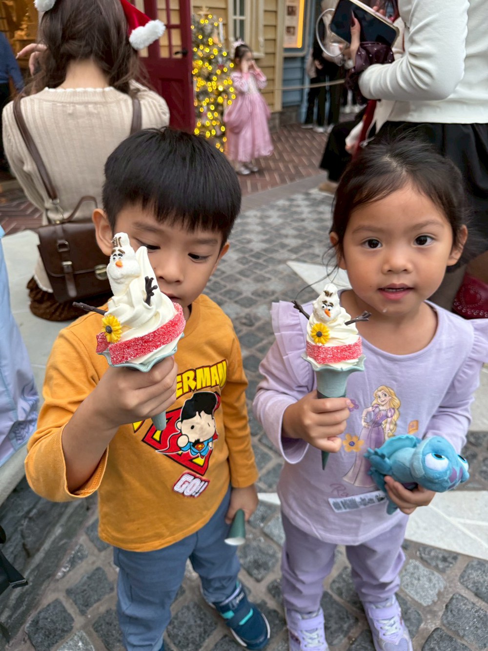 TAS MOBILE WIFI × 香港迪士尼 20 週年 最輕鬆、最省心的 2025 必玩攻略! - 第20張圖 TAS MOBILE WIFI × 香港迪士尼 20 週年 最輕鬆、最省心的 2025 必玩攻略!