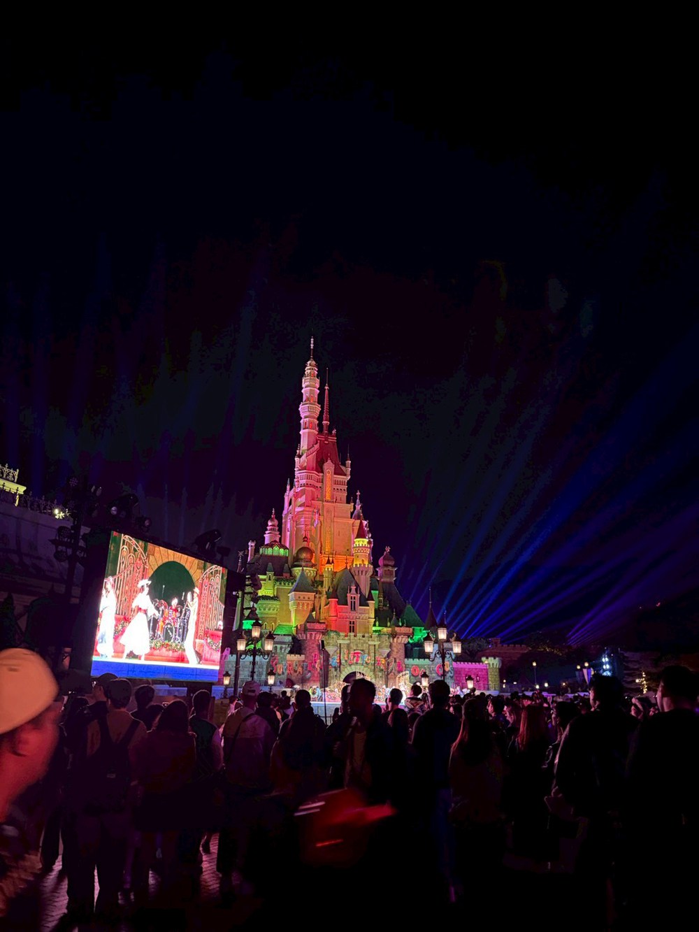 TAS MOBILE WIFI × 香港迪士尼 20 週年 最輕鬆、最省心的 2025 必玩攻略! - 第19張圖 TAS MOBILE WIFI × 香港迪士尼 20 週年 最輕鬆、最省心的 2025 必玩攻略!