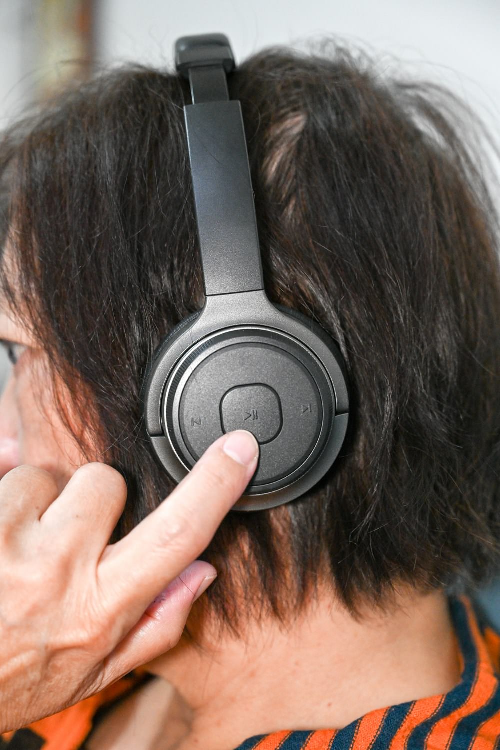 無線耳機麥克風推薦｜Targus AEH104 藍芽無線耳機麥克風 立體聲高質感