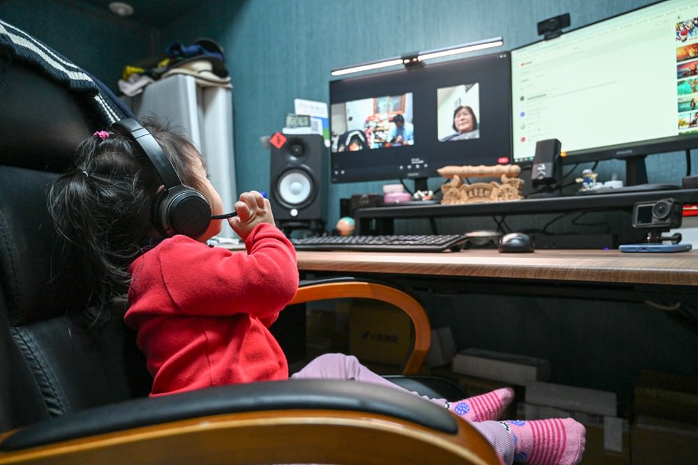 視訊攝影機推薦|高清晰解析度 Targus Webcam Plus 進階版網路攝影機 藍芽無線耳機麥克風 商務&生活必備 - 第11張圖 視訊攝影機推薦|高清晰解析度 Targus Webcam Plus 進階版網路攝影機 藍芽無線耳機麥克風 商務&生活必備