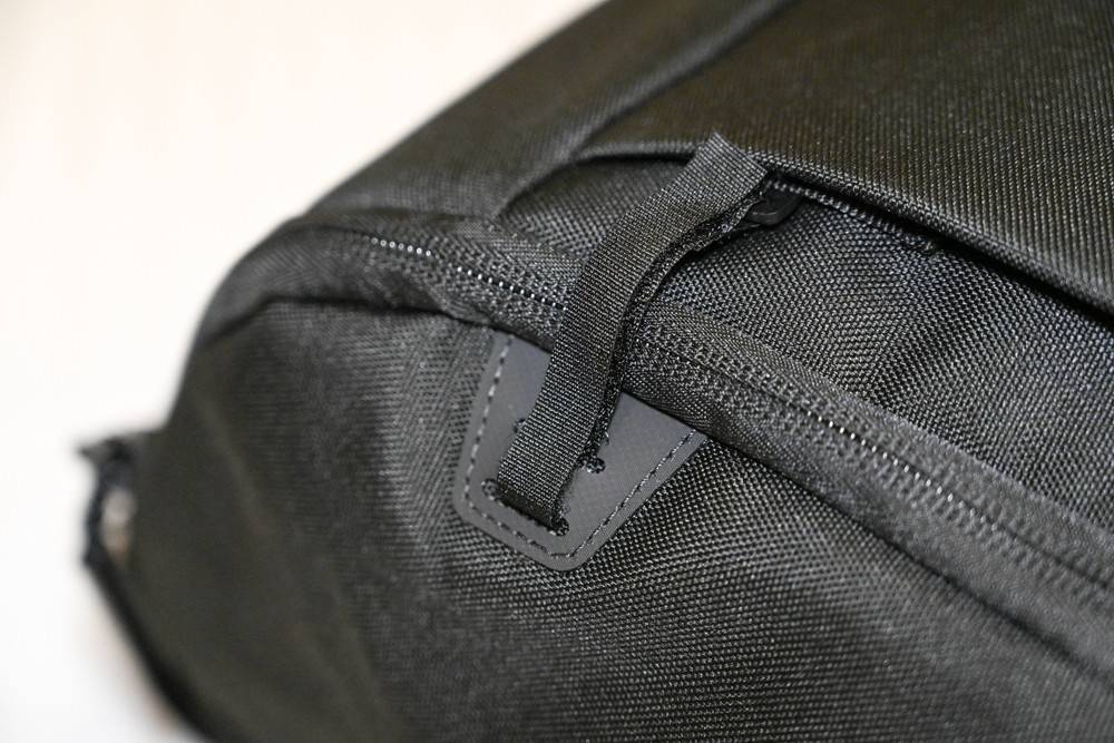 旅遊部落客推薦｜Targus 擴充式電腦後背包 15-16吋 Work+32L 旗艦款休閒包 登山健行/旅遊/商務 科技感多功能旅行包