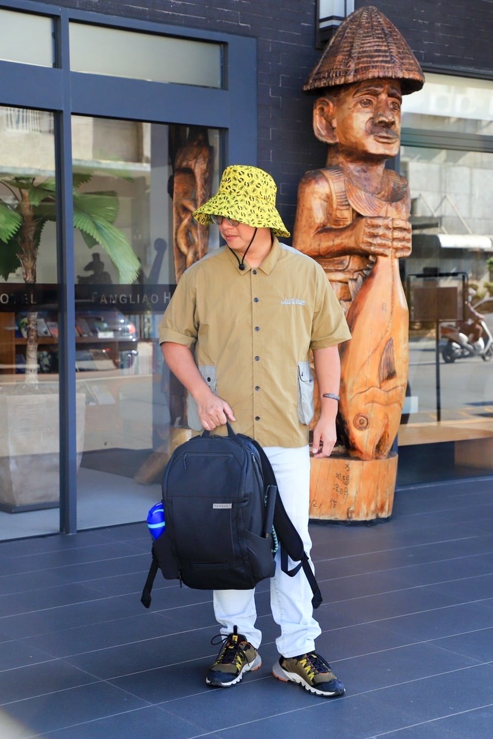 旅遊部落客推薦｜Targus 擴充式電腦後背包 15-16吋 Work+32L 旗艦款休閒包 登山健行/旅遊/商務 科技感多功能旅行包