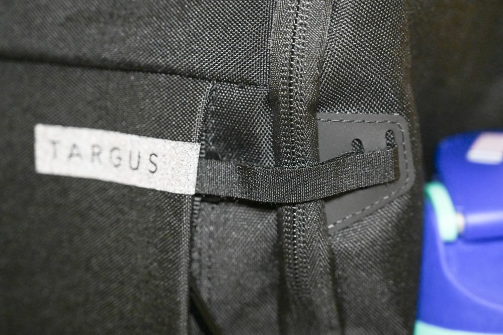 旅遊部落客推薦｜Targus 擴充式電腦後背包 15-16吋 Work+32L 旗艦款休閒包 登山健行/旅遊/商務 科技感多功能旅行包